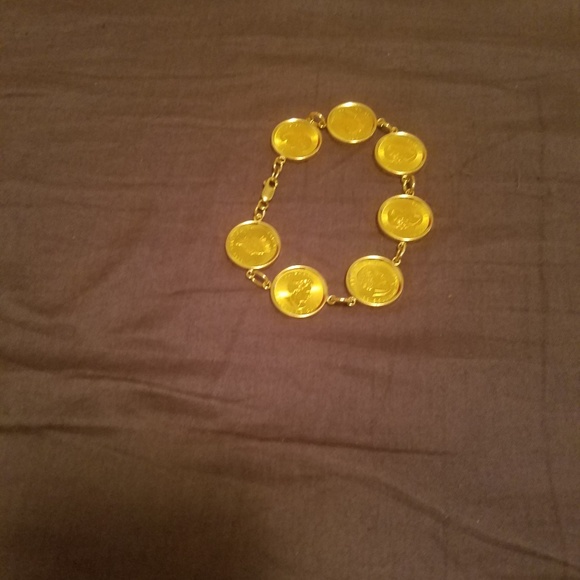 24K solid Gold Maple Leaf custom braclet - Picture 2 of 6